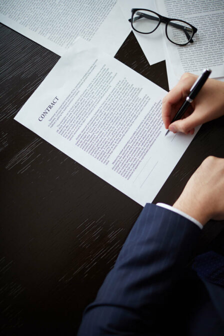 Employment contract - Dujob